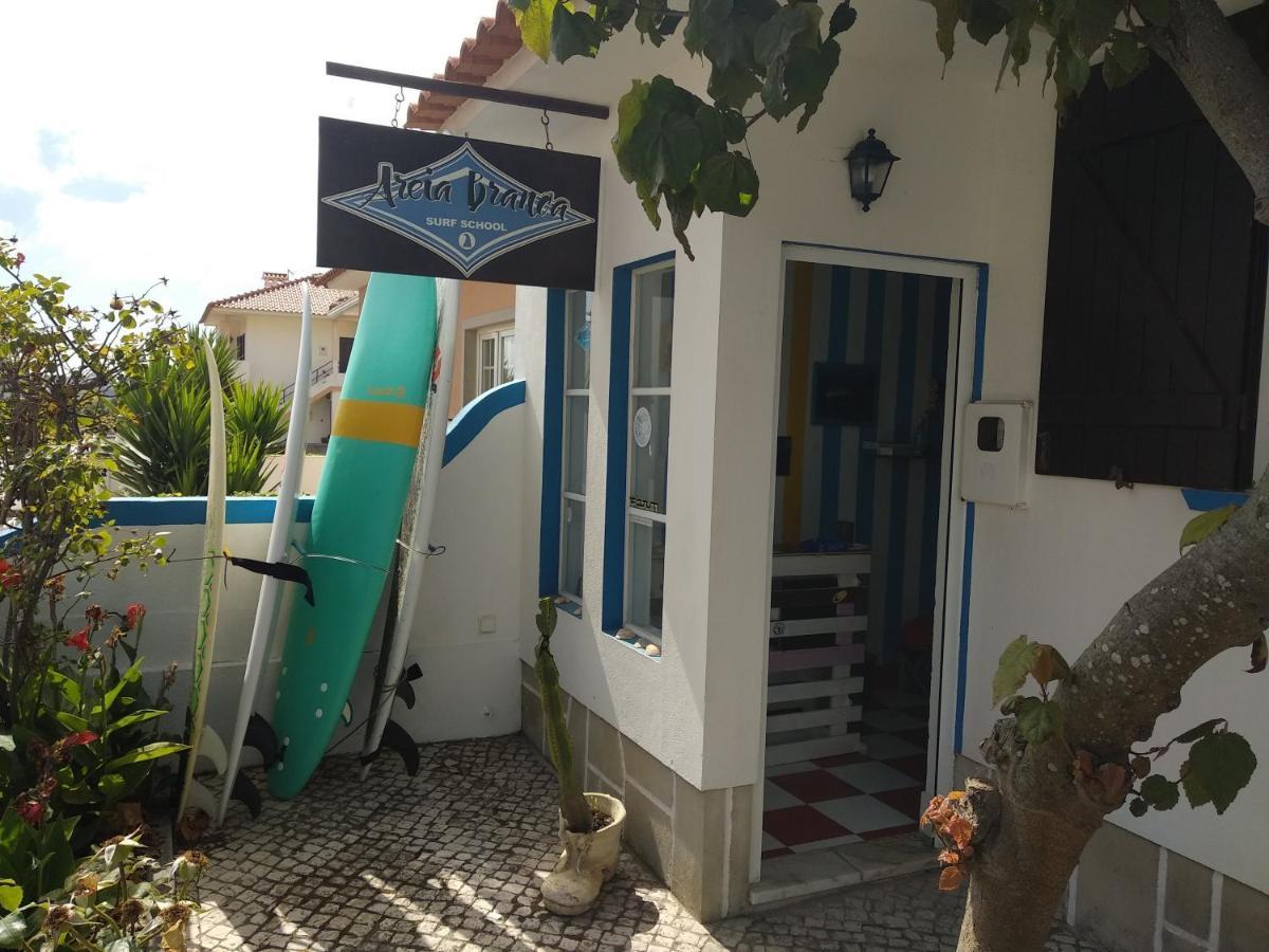 West Coast Surf Hostel Areia Branca Bagian luar foto