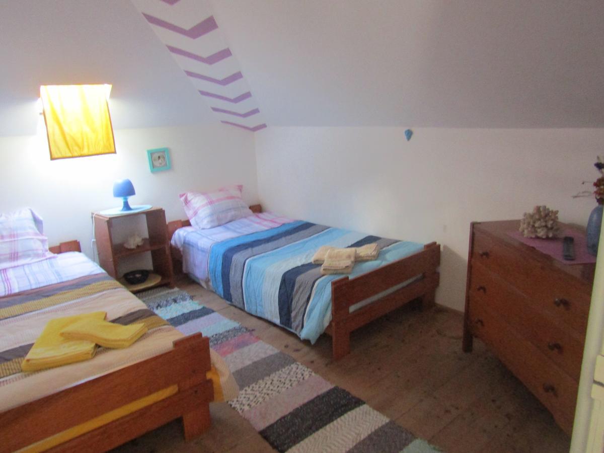 West Coast Surf Hostel Areia Branca Bagian luar foto